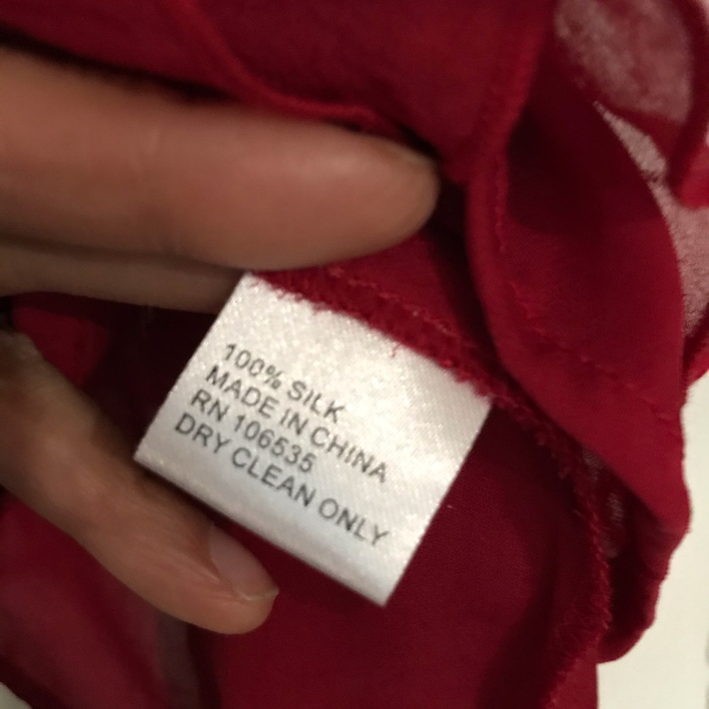 Madison Marcus Red ❤️ Ruffle Silk Racerback Top - Picture 5 of 5